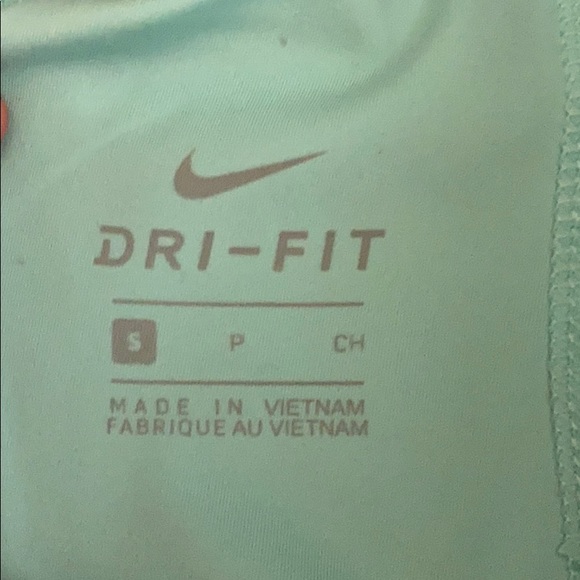 Nike pro shorts - Picture 3 of 3